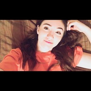 Meet your Posher, Brianna